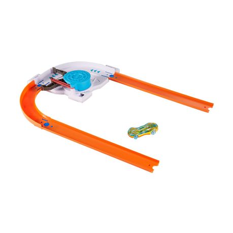 hot wheels track builder turn