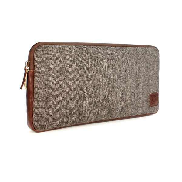 Tuff-Luv HerringBone Tweed Travel Case for Apple Accessories - Tweed Brown