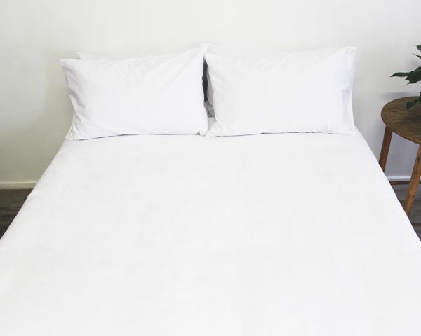 Whiteheads 100% cotton 200TC - Hotel Duvet Cover White