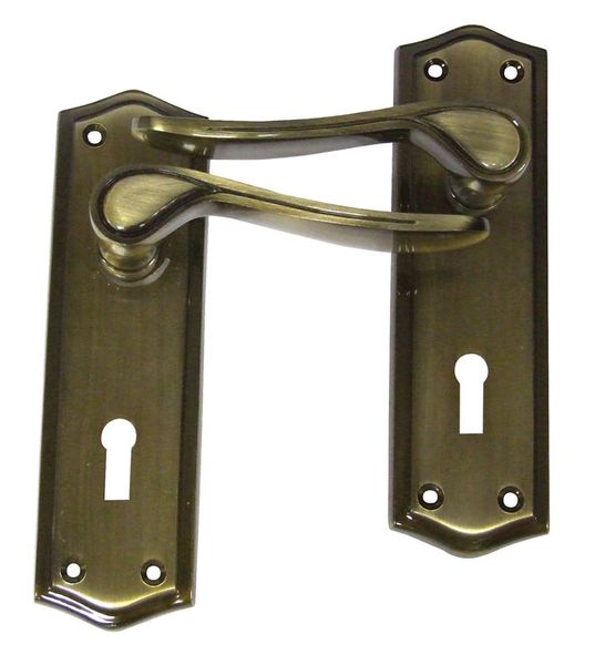 Cabinet Shop - Lockset - 3 Lever