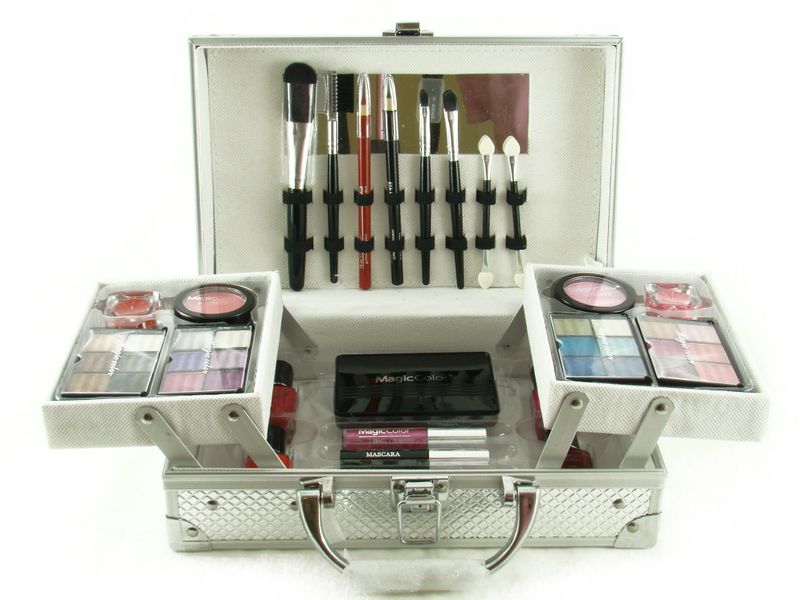 Magic Color Makeup Kit - Medium