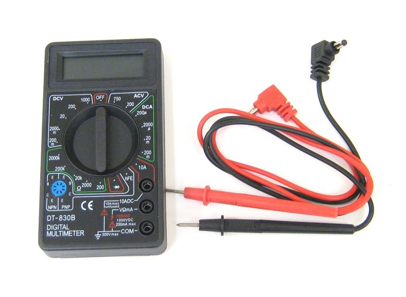 Digital Multimeter Dt830B
