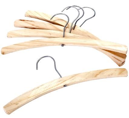 Wooden coat hangers deals bulk