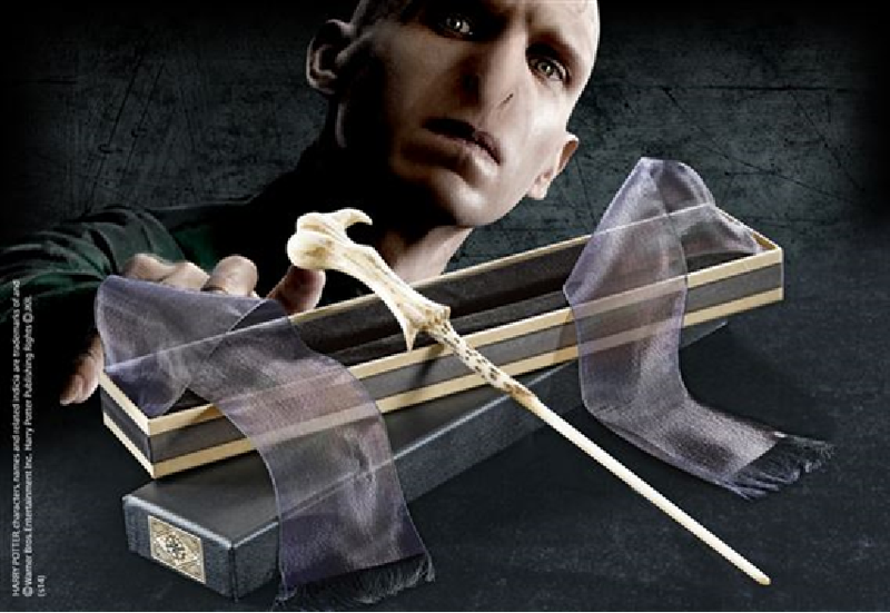 Lord Voldemort's Wand in Ollivanders Box (Parallel Import)