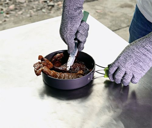 cooking safety gloves