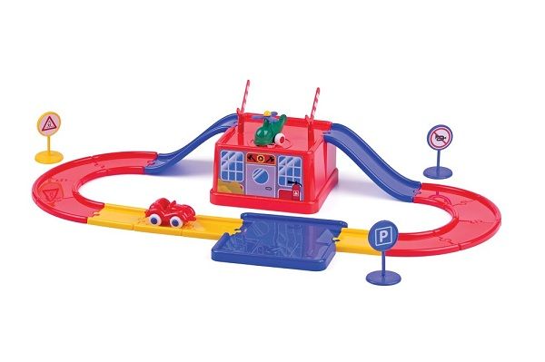 Viking Toys Bucket House - Pack of 23