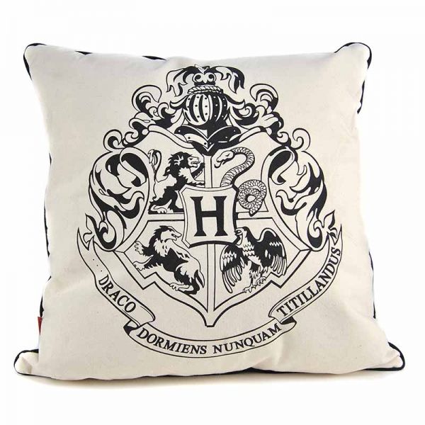 Harry Potter: Hogwarts Cushion (Parallel Import)