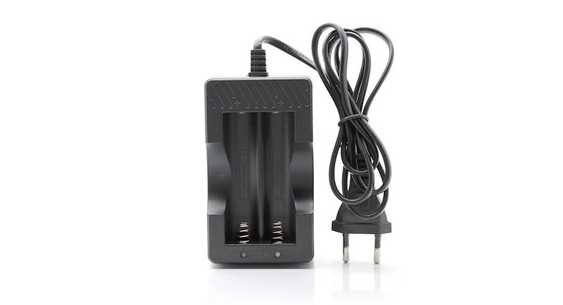 2 Slotted 18650 Battery Charger