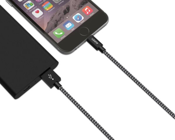 AUKEY 1m Lightning Cable - Green