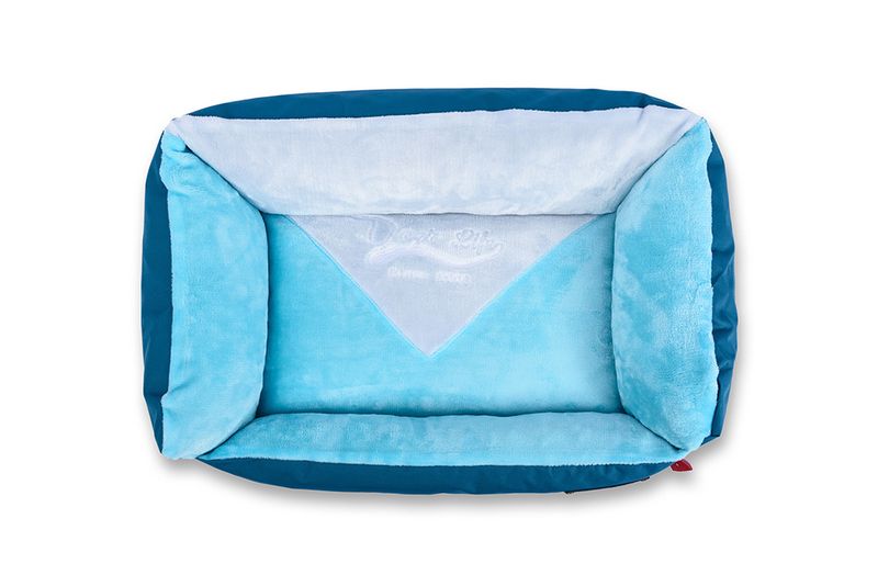 Dogs Life Vintage Lounger Waterproof Winter Bed Blue