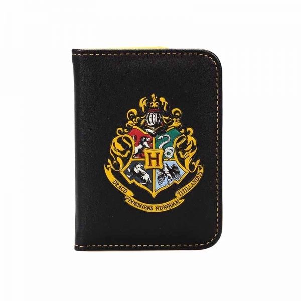 Harry Potter: Travel Pass Holder - Hogwarts Crest (Parallel Import)