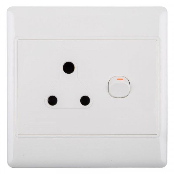 Nexus - 4 x 4 Socket Switch - Single