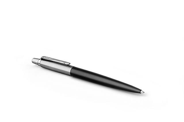 Parker Jotter Ballpoint Pen - Bond Street Black Chrome Trim