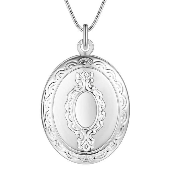 Silver Designer Oval Locket Necklace - PUT A PHOTO INSIDE