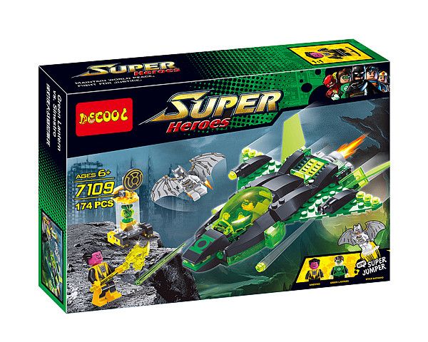 Decool 7109 Super Hero Space Fight Building Set