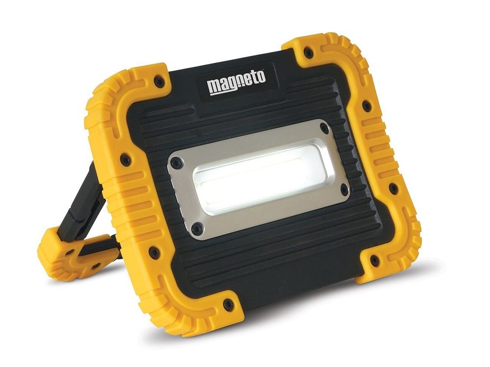 magneto rechargeable compact floodlight