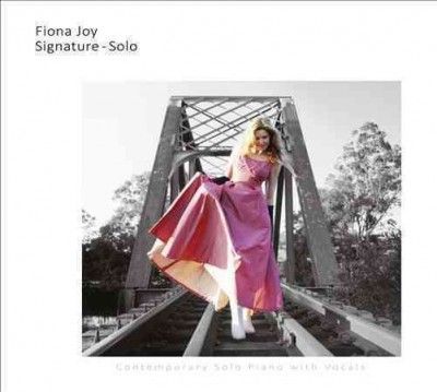 Fiona Joy - Signature: Solo (CD)