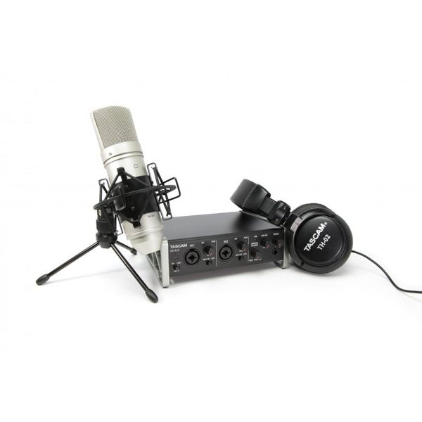 Tascam Trackpack 2x2 Complete Recording Studio for Mac/Windows