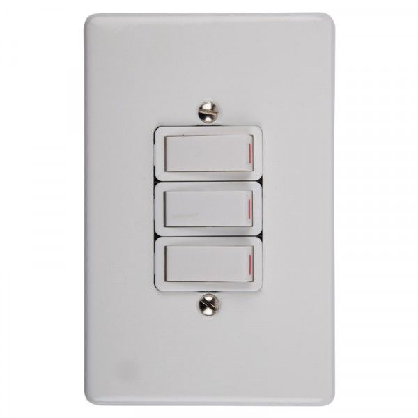 Crabtree Light Switch - 3L 1Way 100X50mm