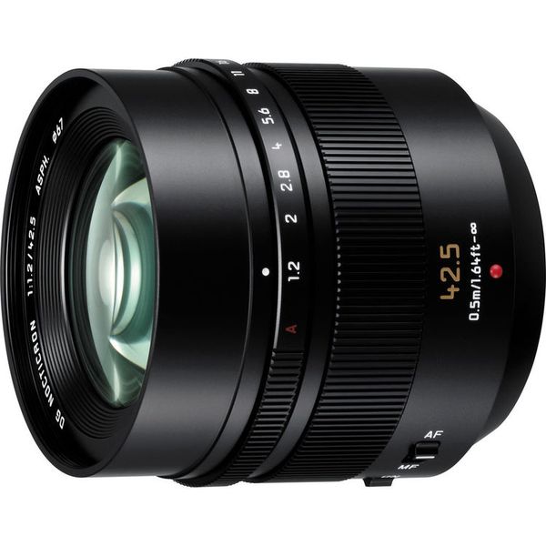 Panasonic 42.5mm/F1.2 Lens