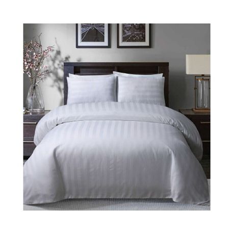Sleepdown Satin Stripe White Hotel, Pretty White Duvet Set