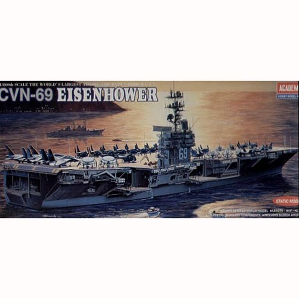 Academy 14212 1/800 U.S.S. Eisenhower
