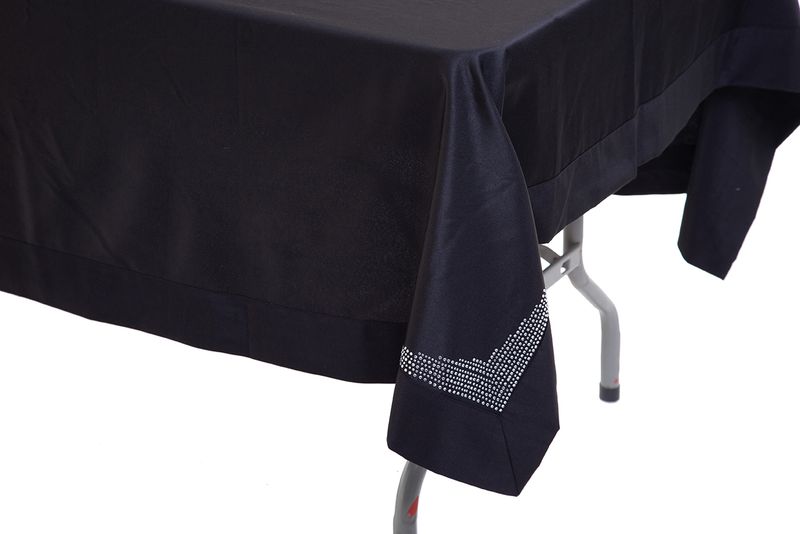 Cottonbox Polycotton Plain Black with Crystal Des - 6 Seater Tablecloth