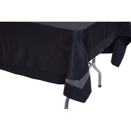 plain black tablecloth