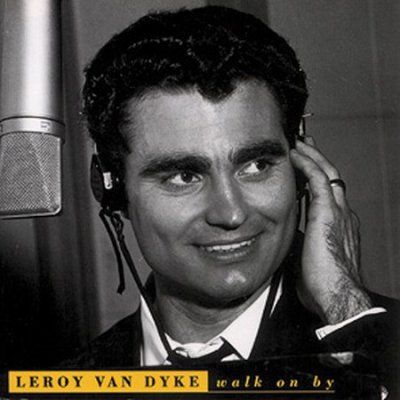Leroy Van Dyke - Walk On By (CD)