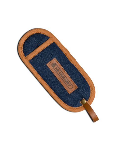 Le Creuset Iron Handle Mitt