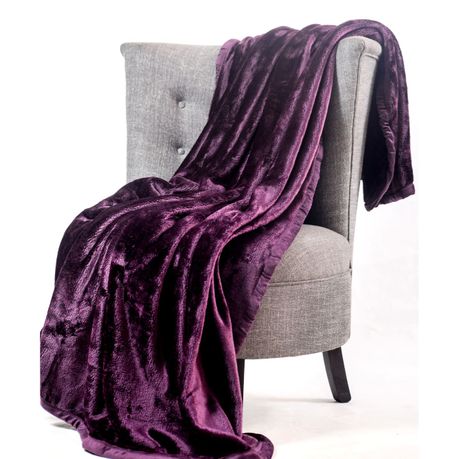 Cashmere "Feel" Luxurious Blankets - Plum