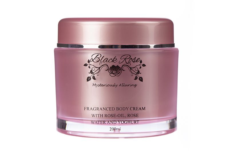 BODY CREAM WITH YORGHUT AND ROSE OIL
