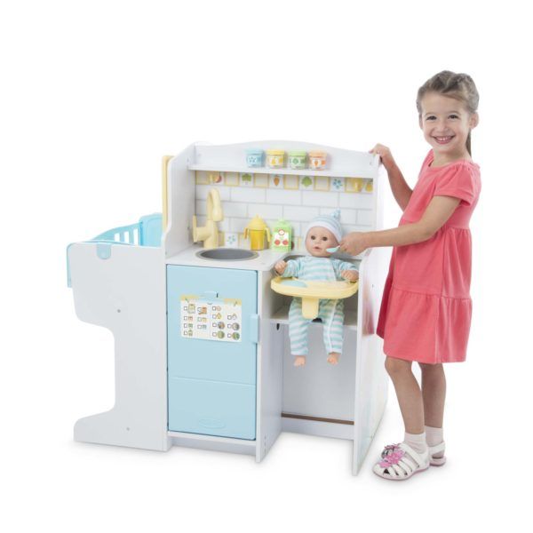 Melissa &amp; Doug Doll Care Play Centre