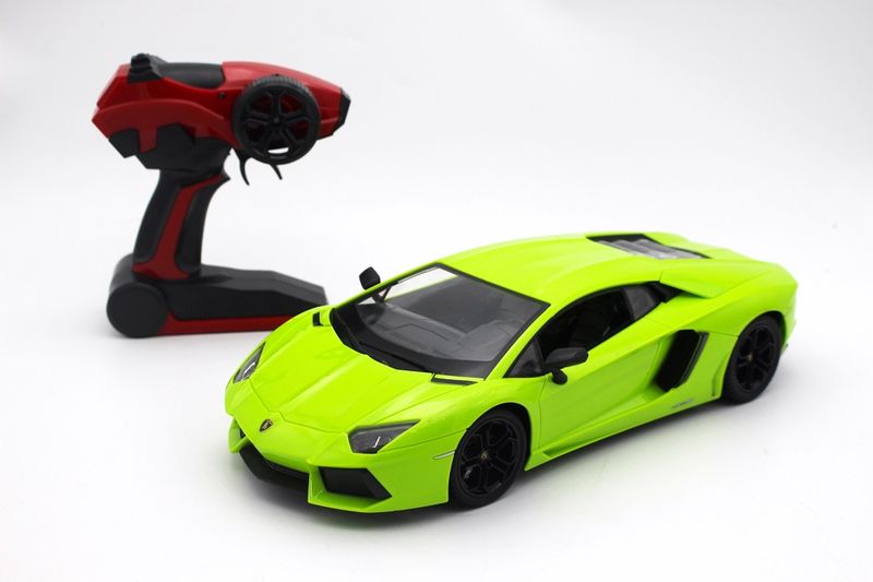 RW Toys 1/14 R/C Lamborghini Aventador LP700-4 - Green