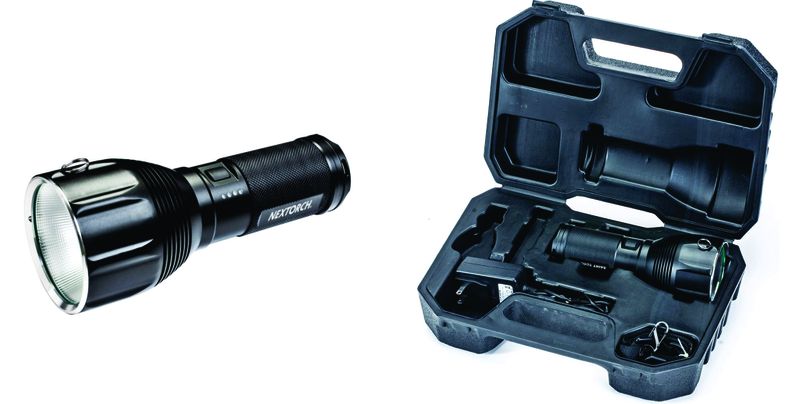 Nextorch Saint Torch 10 3200Lum 10400Mah Recharge with Case
