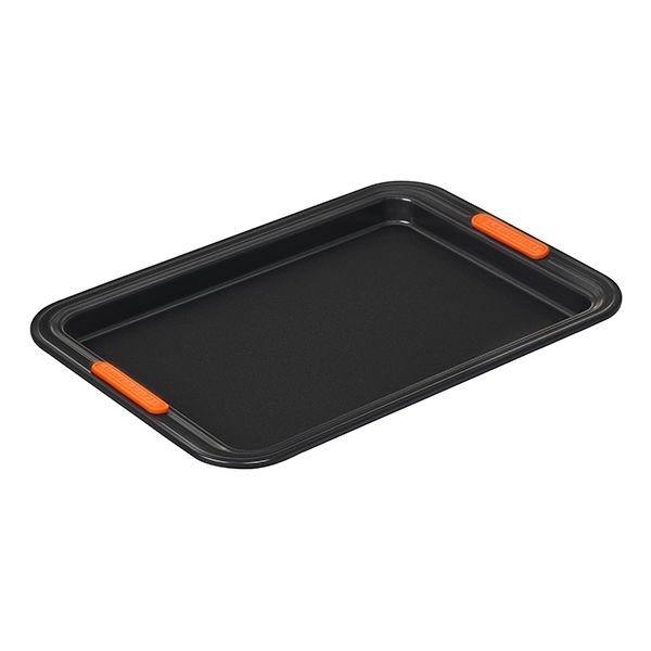 Le Creuset Swiss Roll Tray