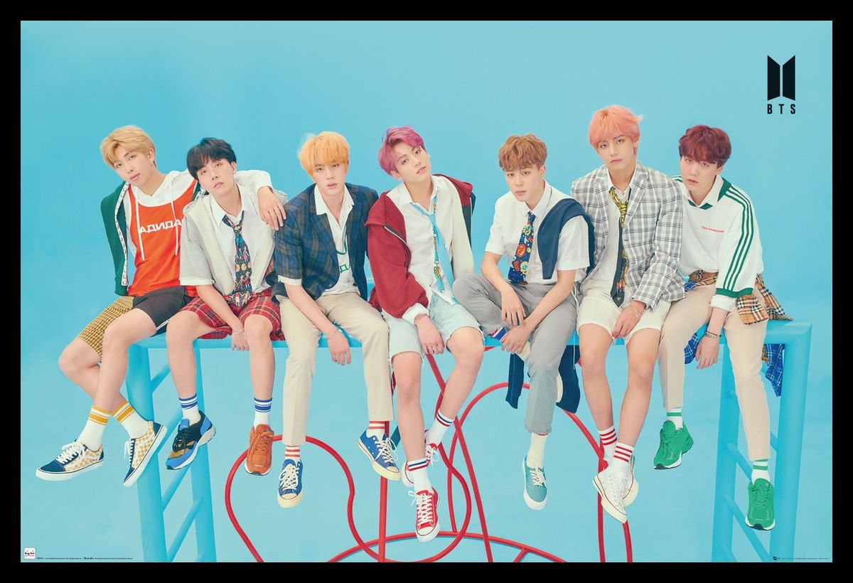 BTS グループ写真　Mサイズ BTS - Group Blue Poster with Black Frame | Shop Today. Get it