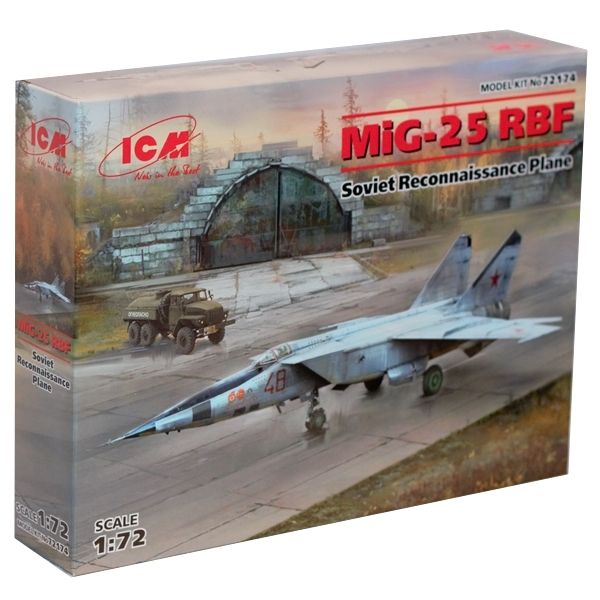 ICM 72174 1/72 Mig-25 RBF Recon Plane