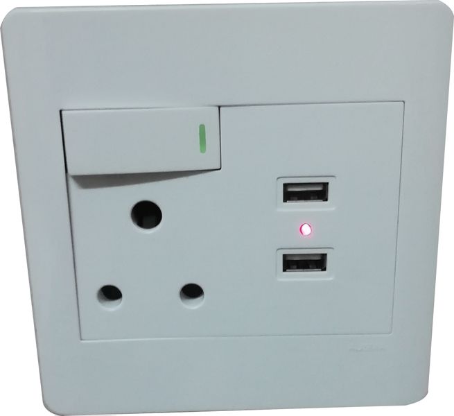 Ausma 3 Way Wall Switched Socket Plus 2 USB