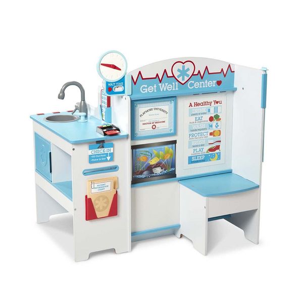 Melissa &amp; Doug Get Well Doctor Activity Centre