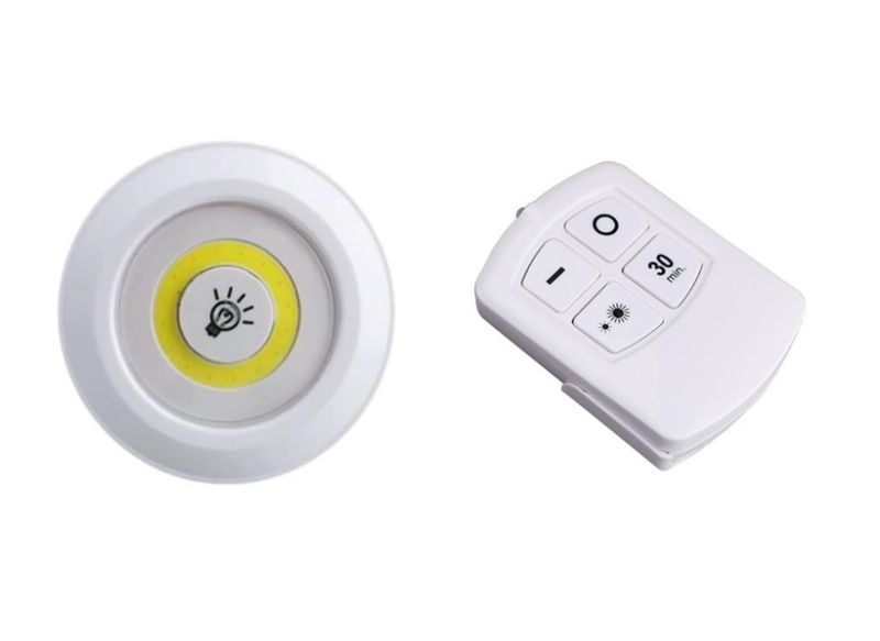 Remote Controlled LED Smart Spotlights Lights Set - Battery Powered
