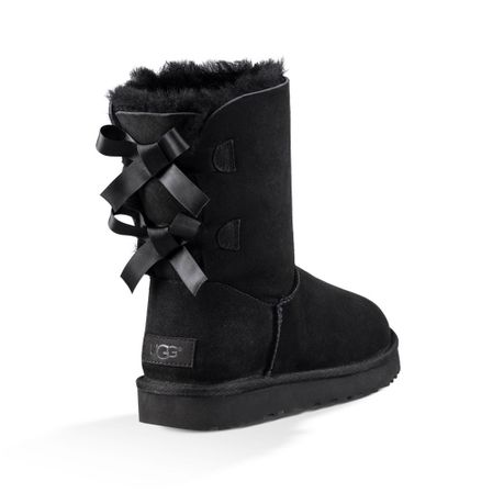 uggs bailey bow ii black