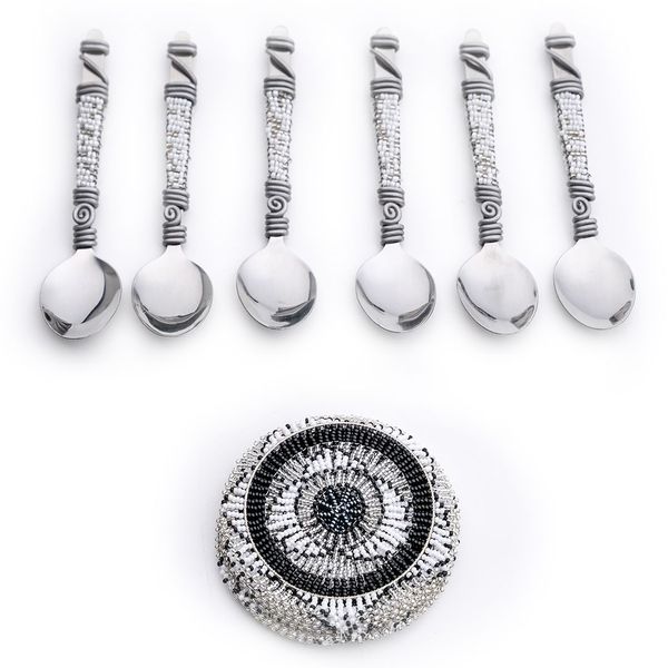 Black and white beaded coaster and spoon set