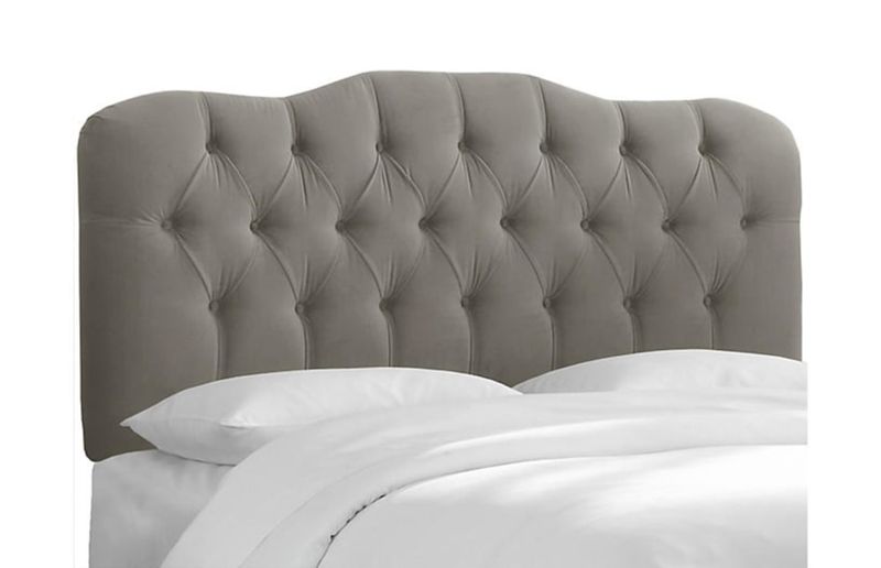 StrohBerry - Manhattan Tufted Velvet Headboard - Light Grey