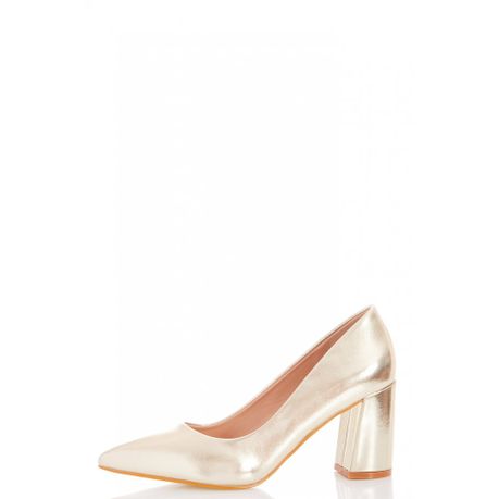 gold heels quiz