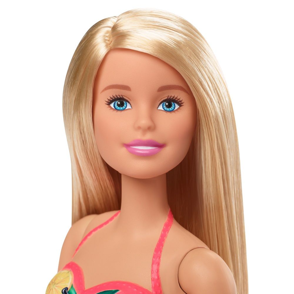 Blond barbie 2025