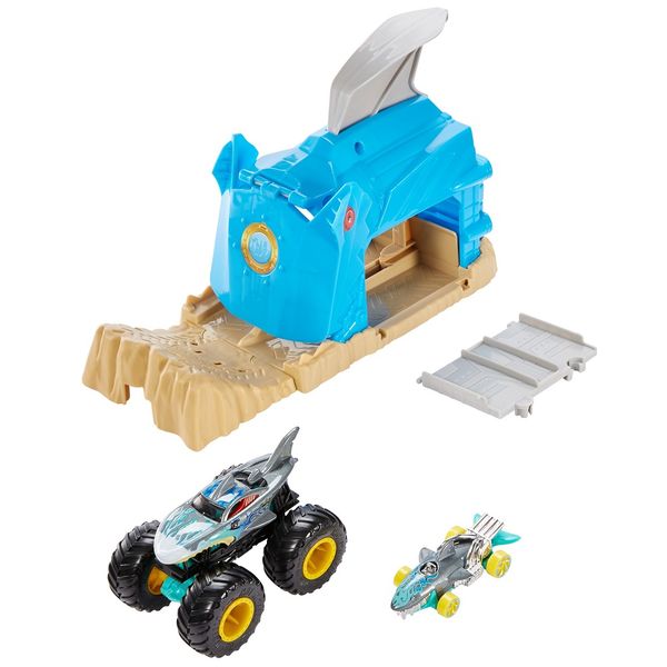 Hot Wheels Monster Trucks Pit and Launch Shark Wreak Play Set