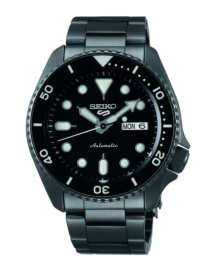 Gents Seiko 5 Sport Automatic Watch 100M - Stainless Steel Bracelet ...